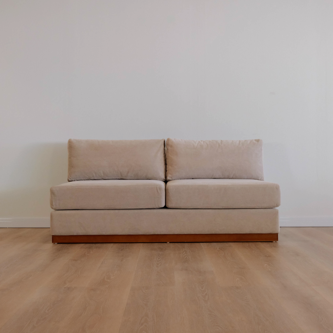 Custom Caeden 4pc Sectional