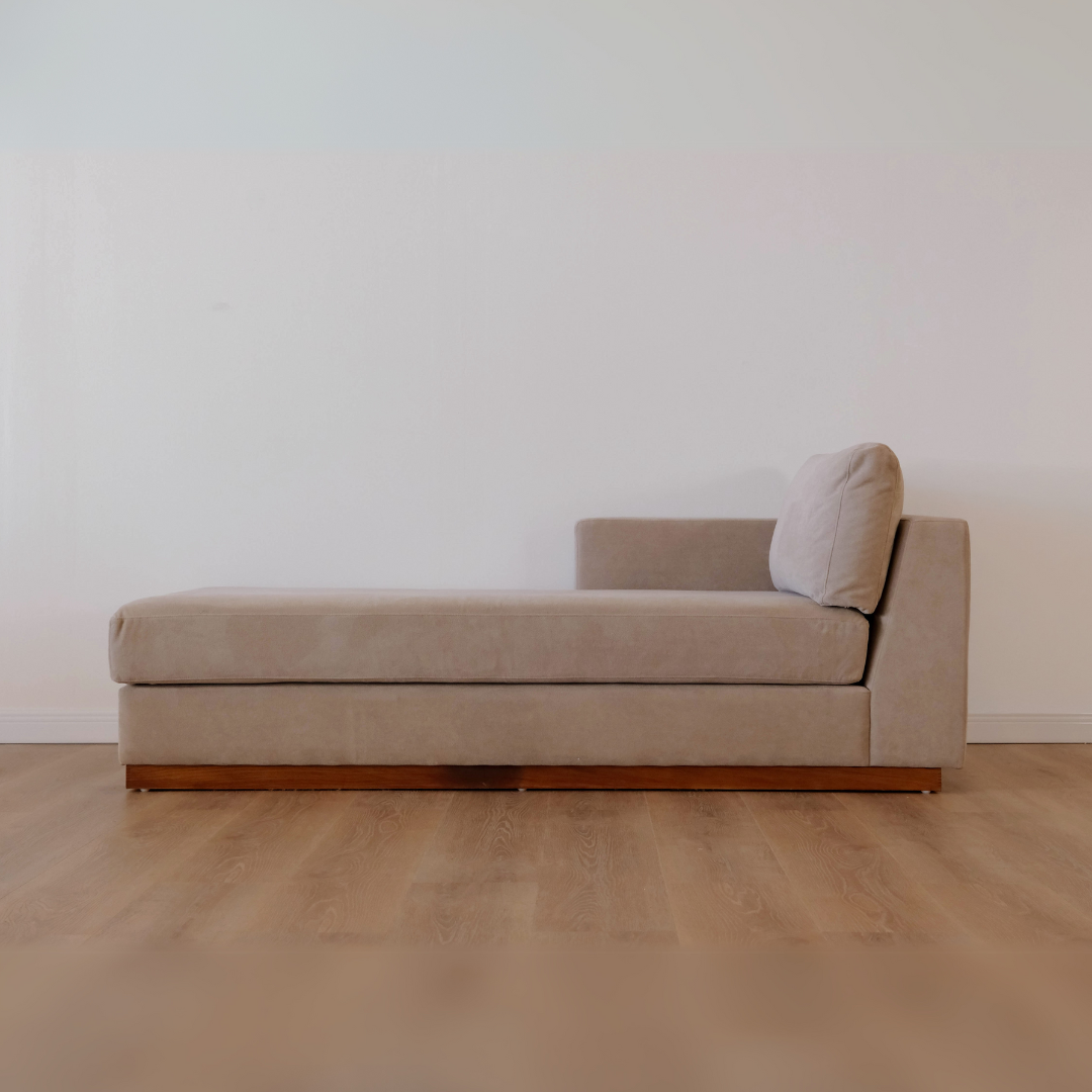 Custom Caeden Left Arm Chaise