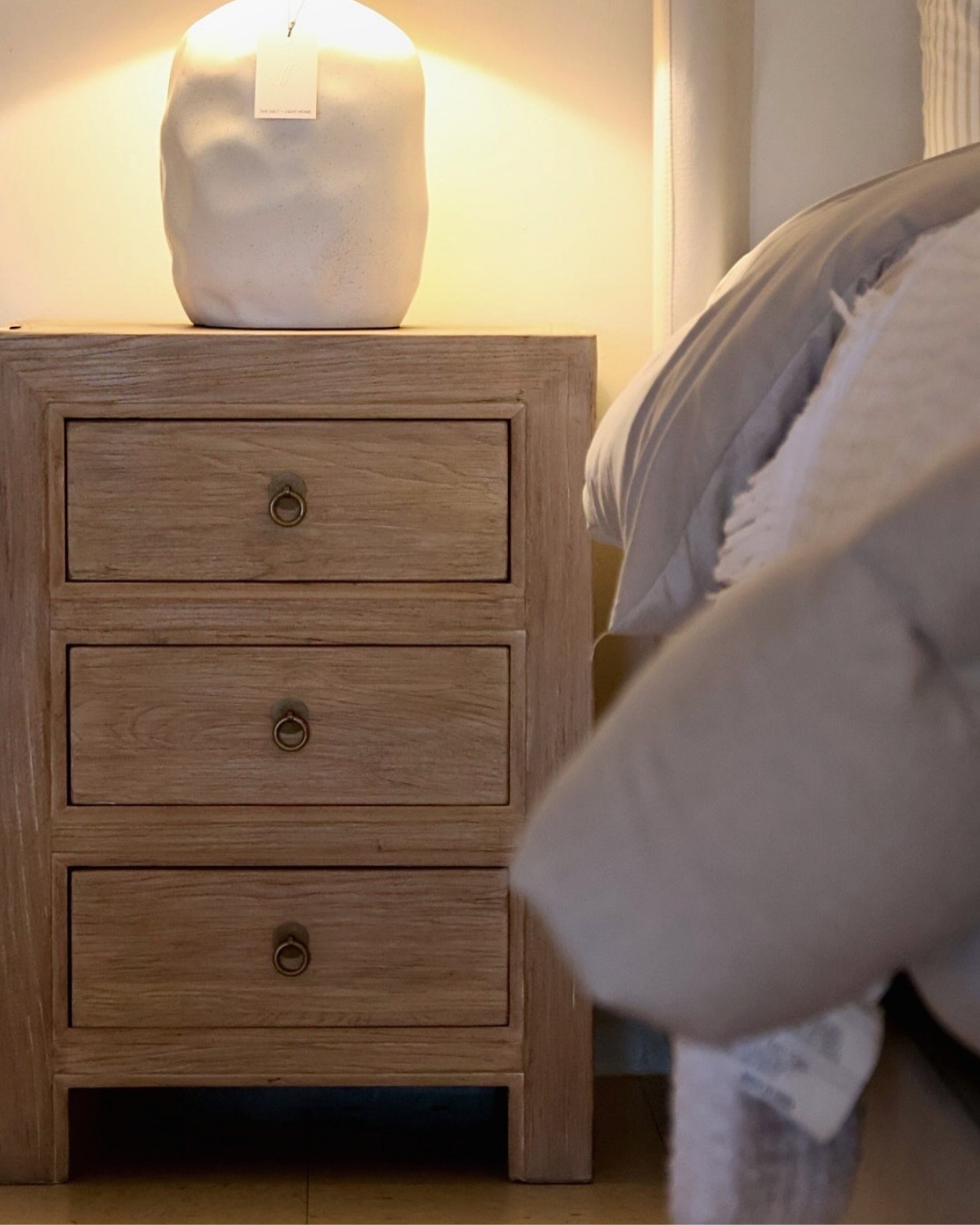 Ashford Bedside