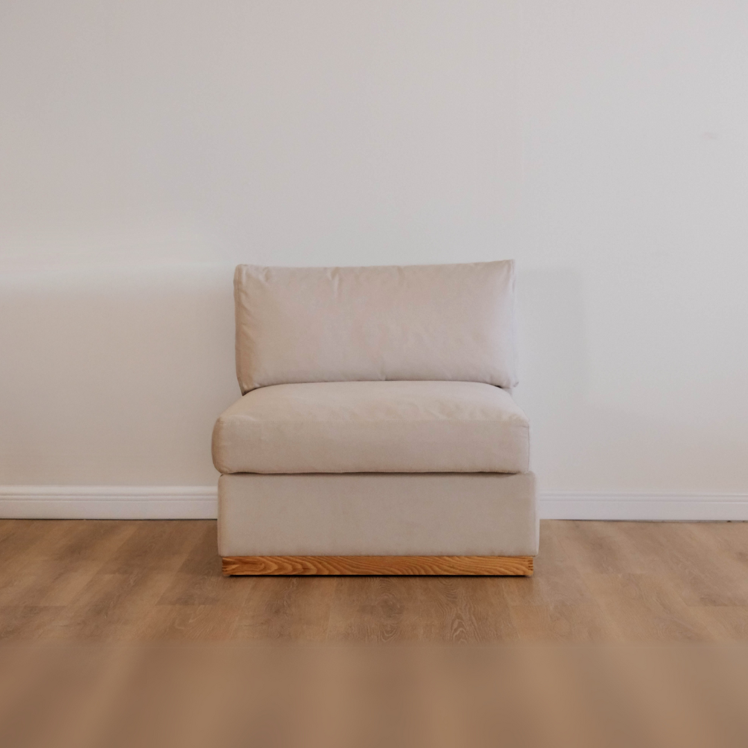Custom Caeley 4pc Sectional