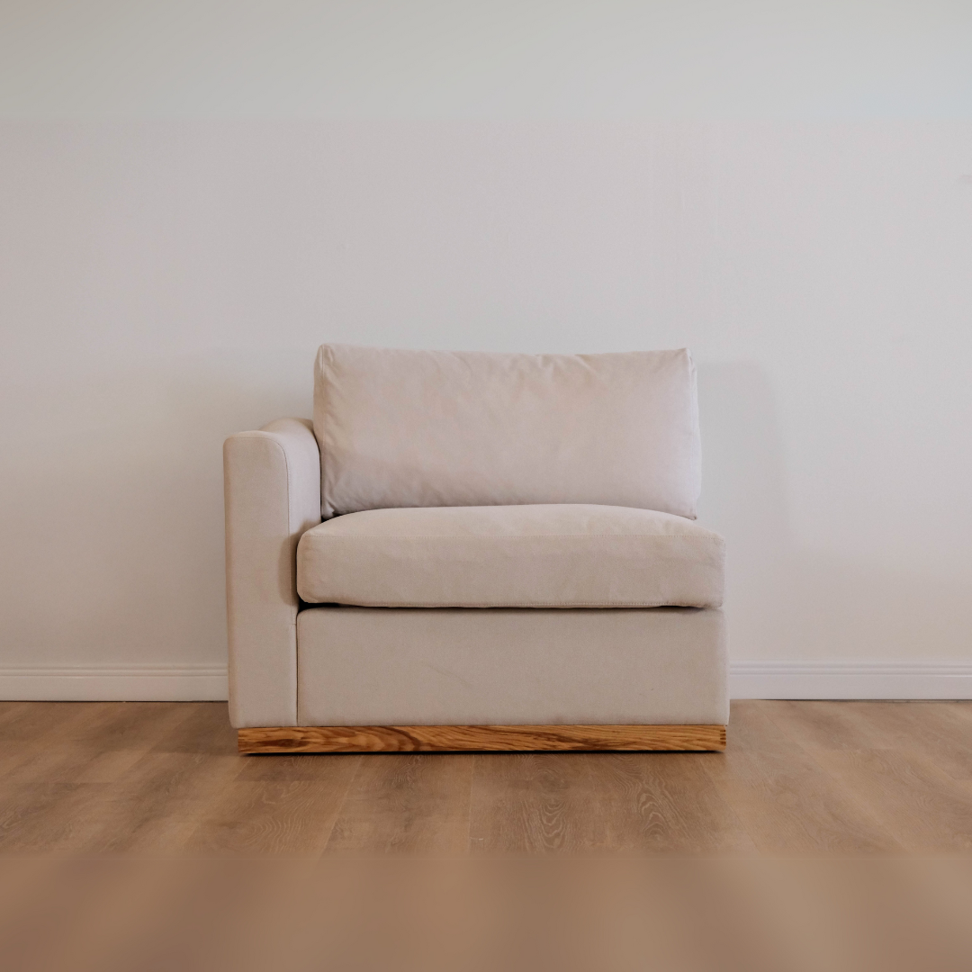 Custom Caeley 4pc Sectional
