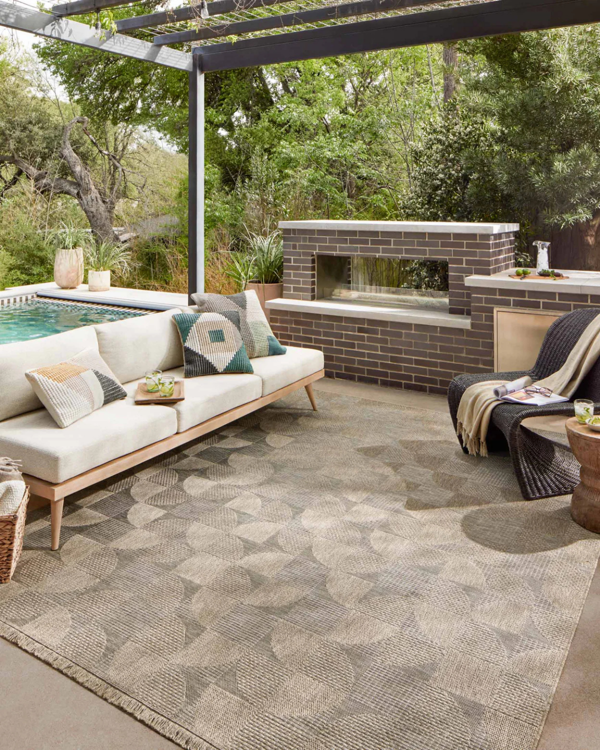 Dawn 08 Natural Indoor/Outdoor Rug