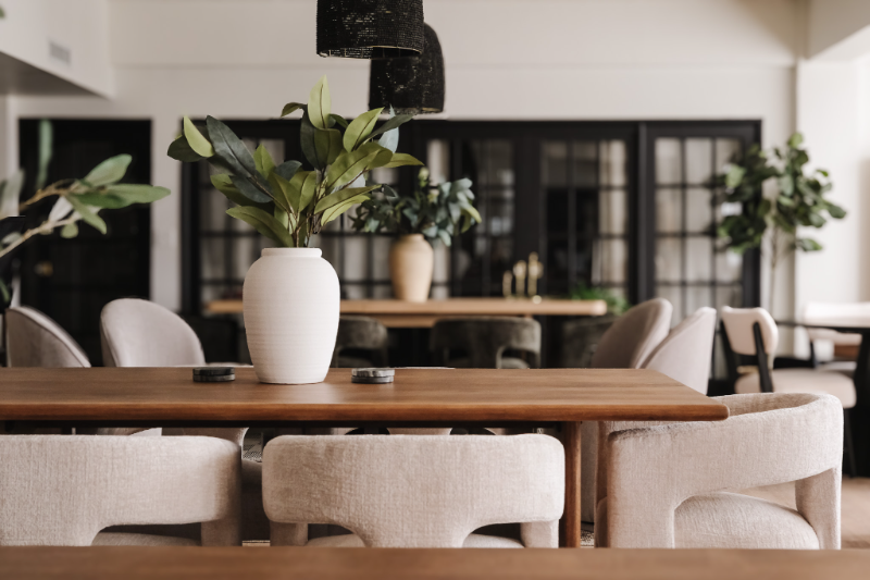 Alder Dining Table