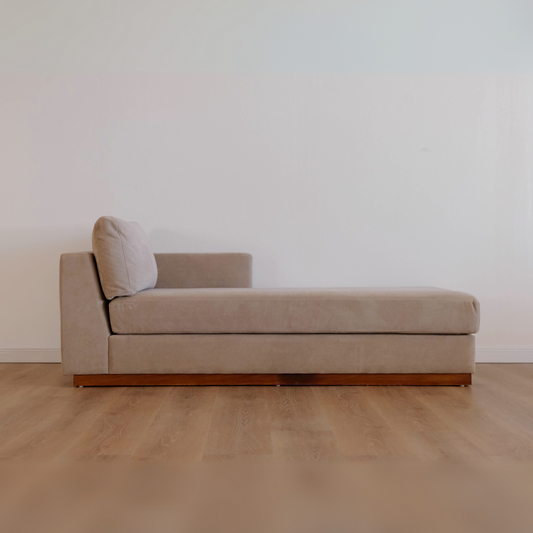 Caeden Right Arm Chaise