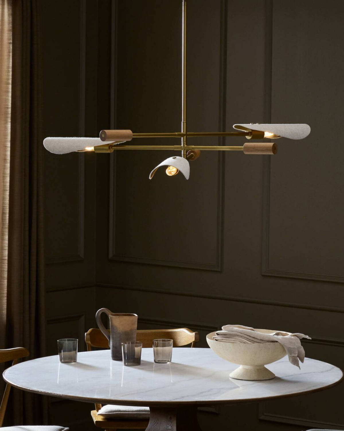 Astrid Chandelier