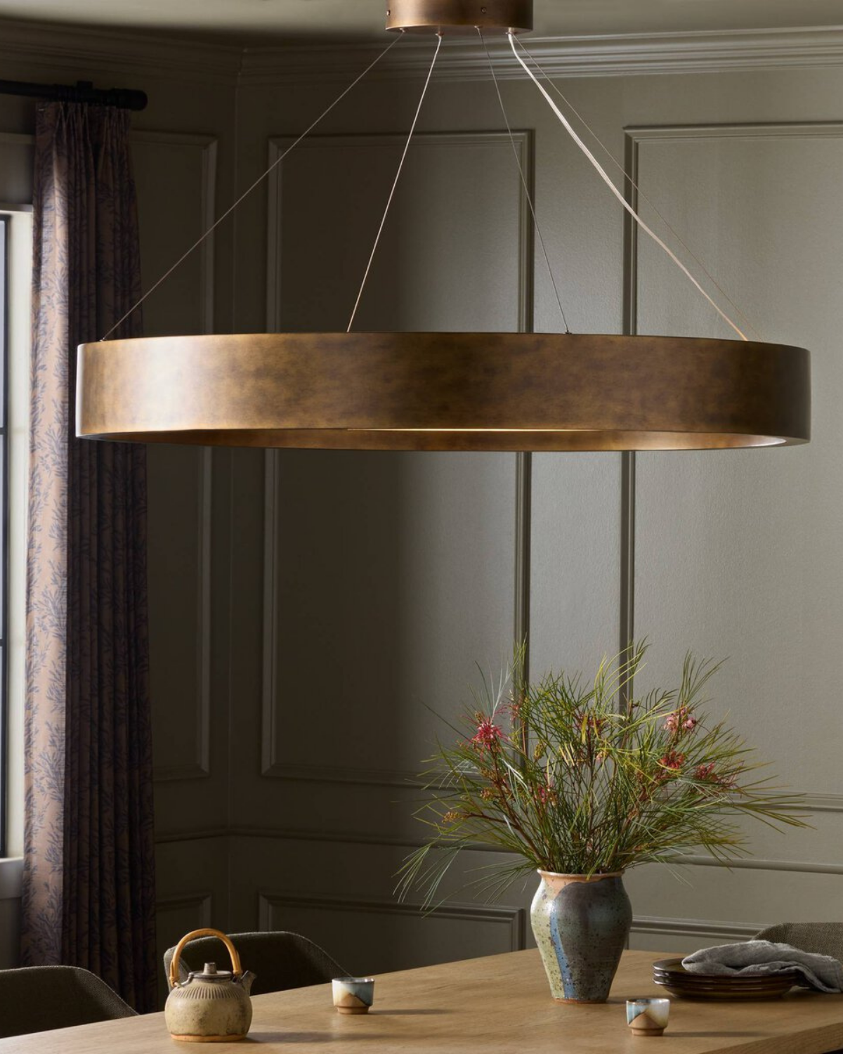Baum Chandelier
