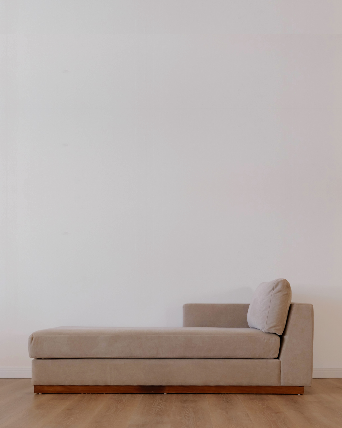 Caeden Left Arm Chaise