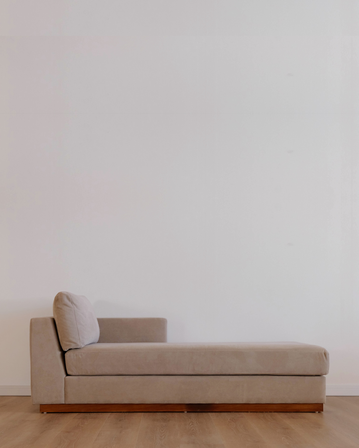 Custom Caeden 4pc Sectional