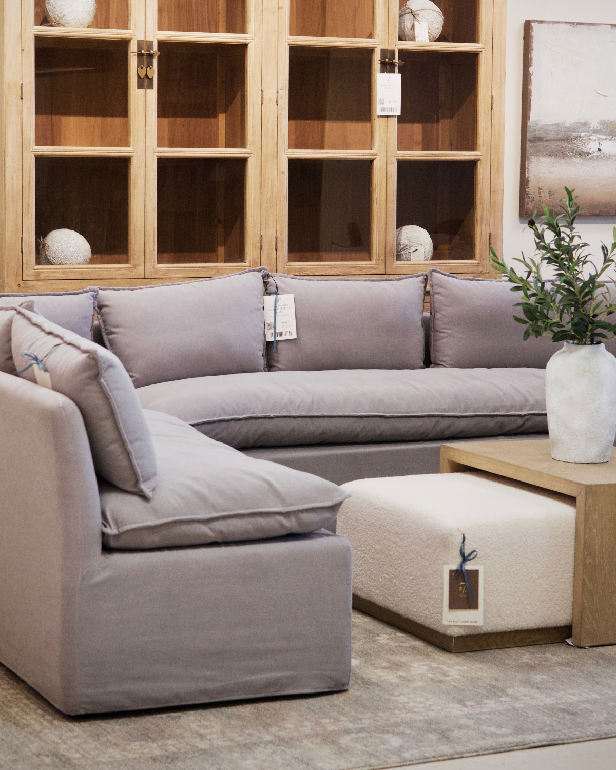 Cindy Armless Loveseat
