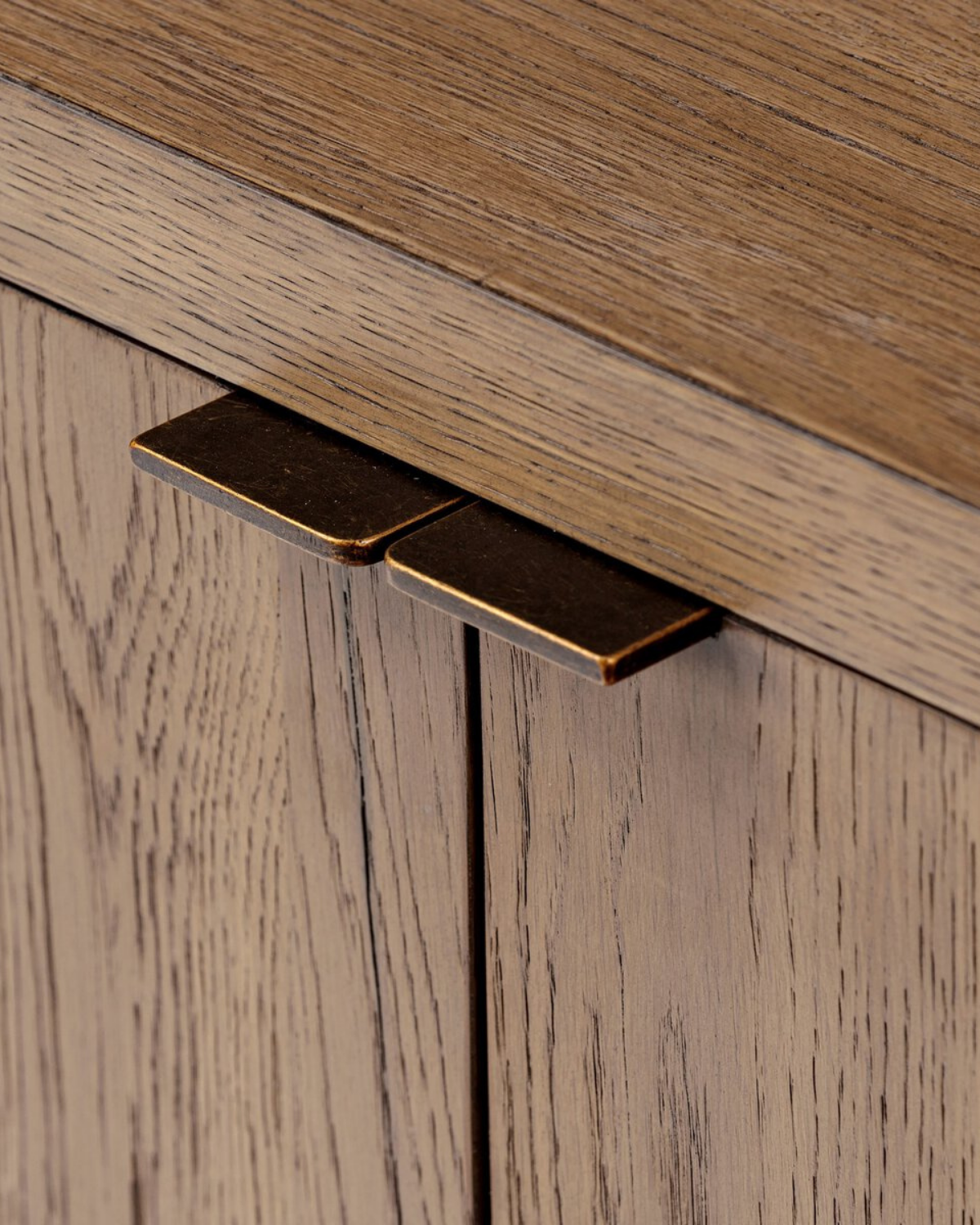 Cristopher Sideboard