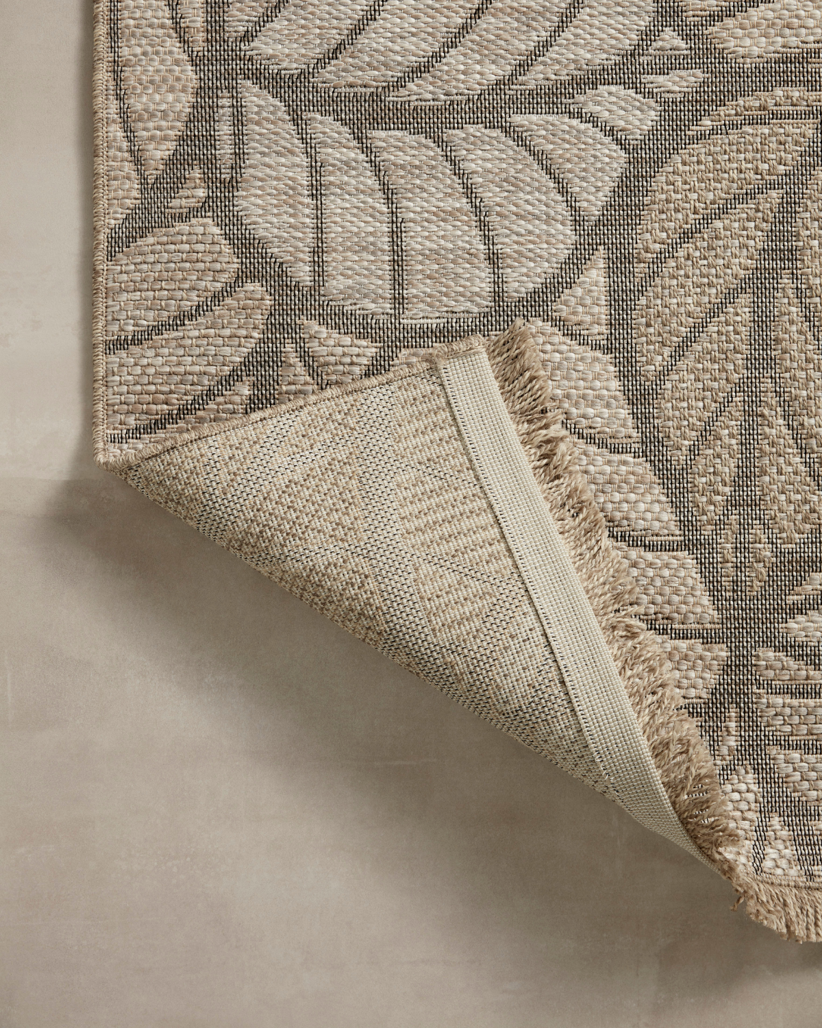 Dawn 05 Natural Indoor/Outdoor Rug