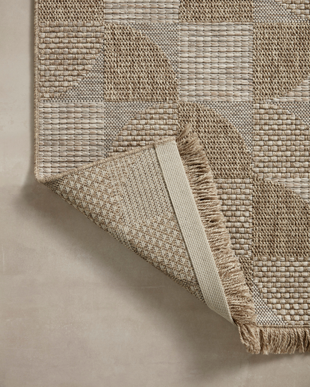 Dawn 08 Natural Indoor/Outdoor Rug