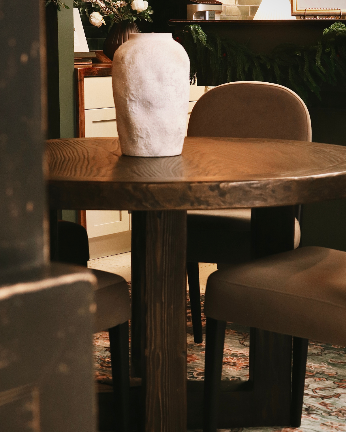 Lowe Dining Table