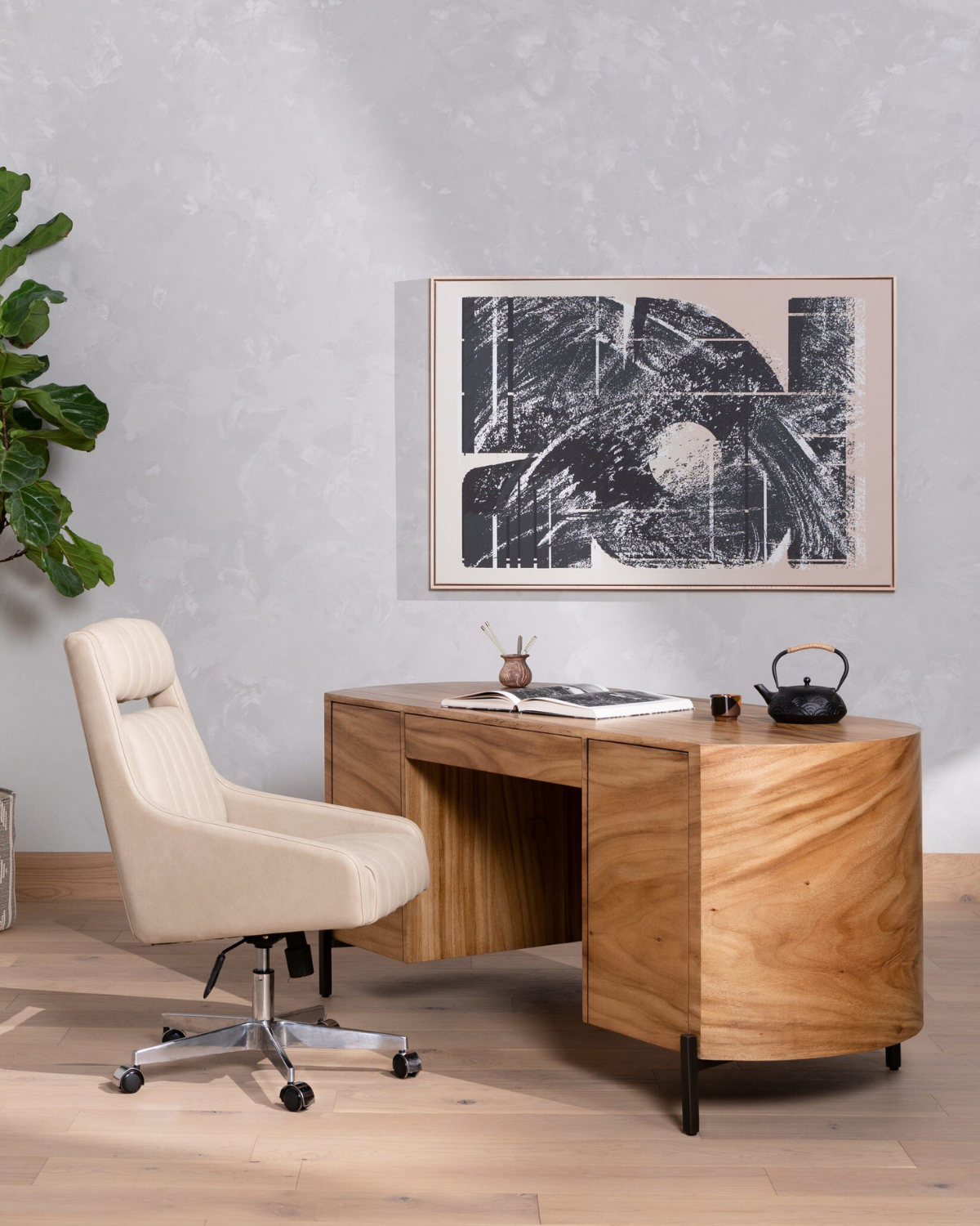 Lunas Executive Desk