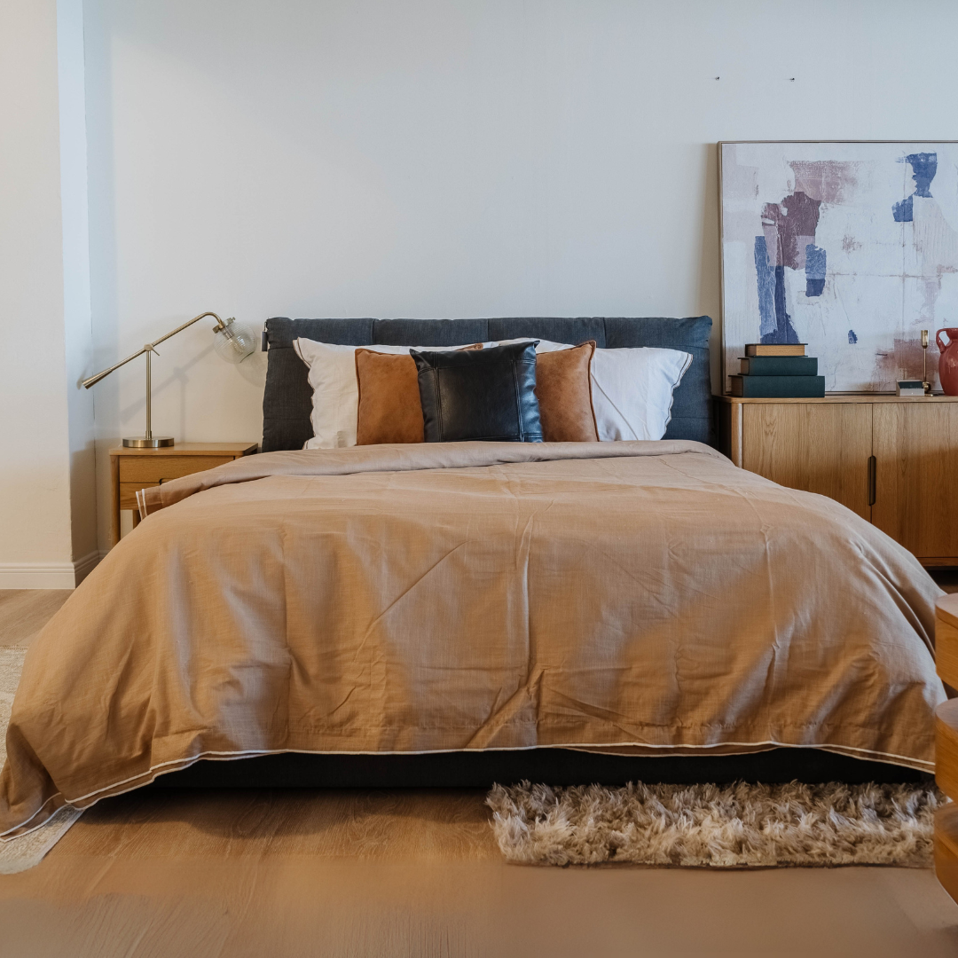 Nissh Storage Bed