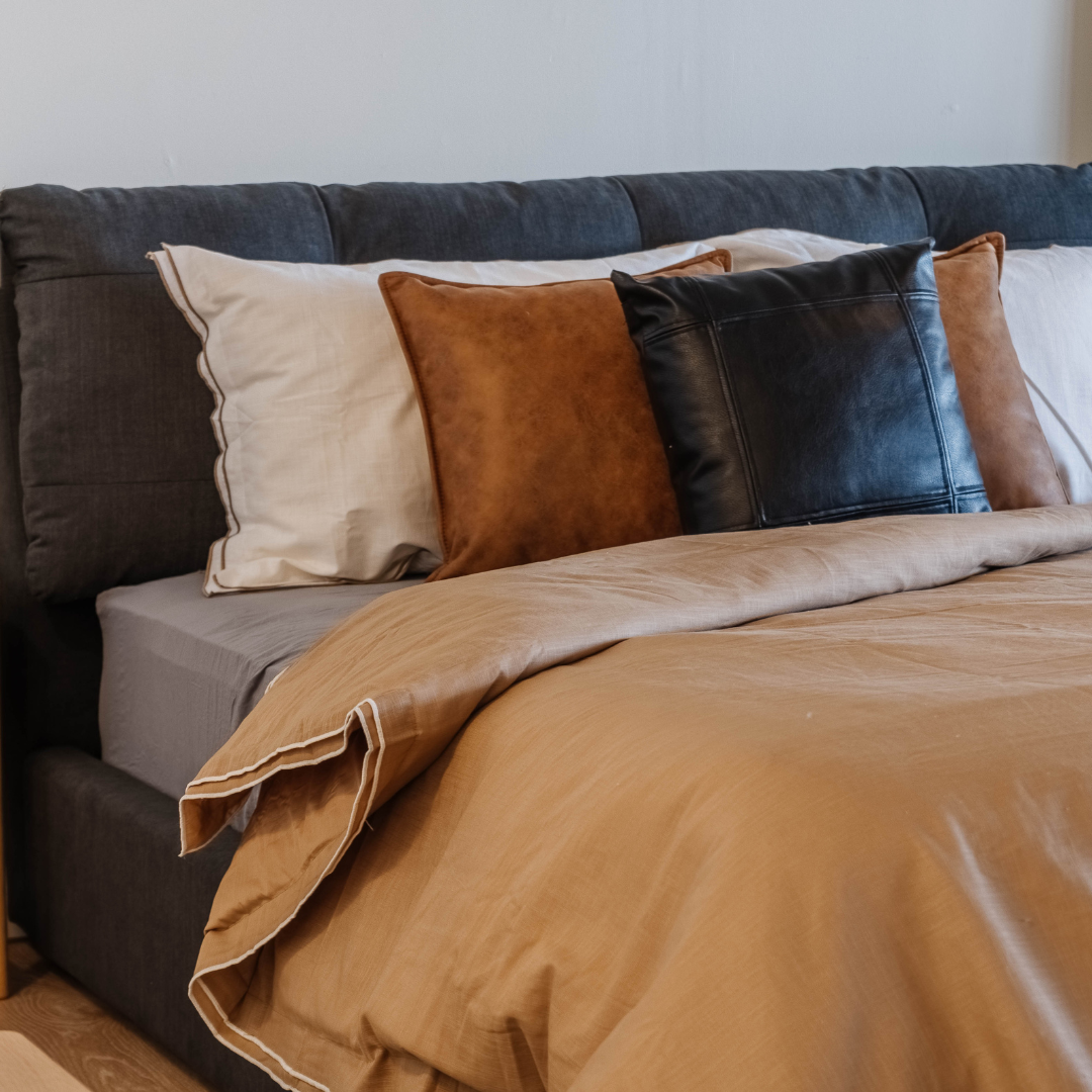 Nissh Storage Bed