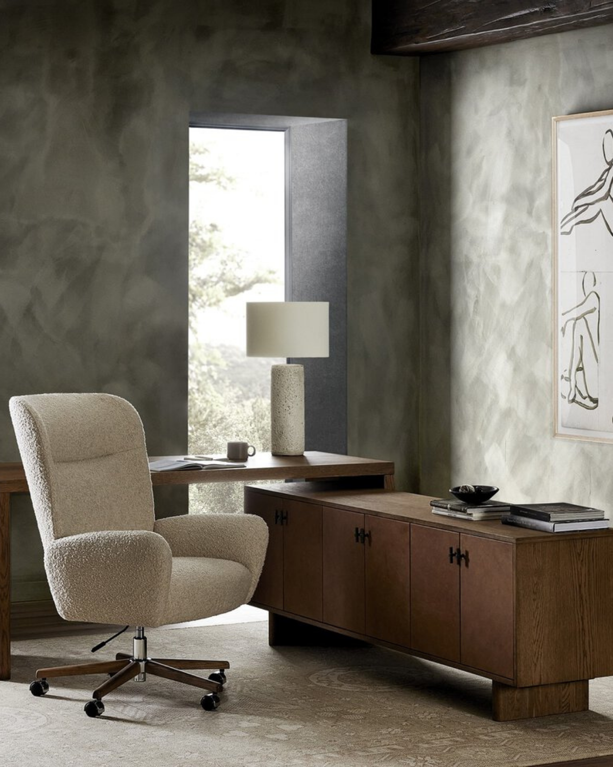 Ozer Table Lamp