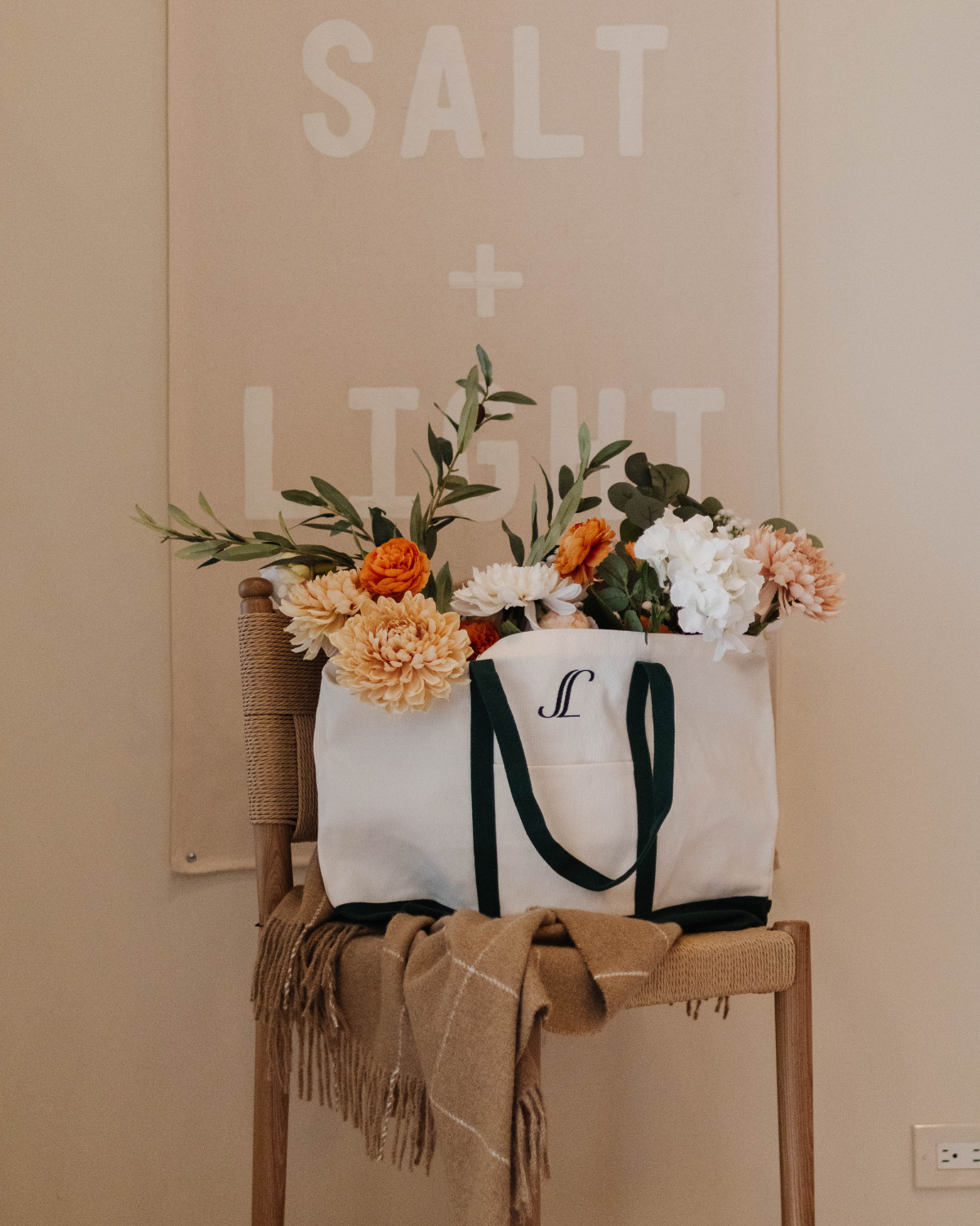 The Sunday Market Tote
