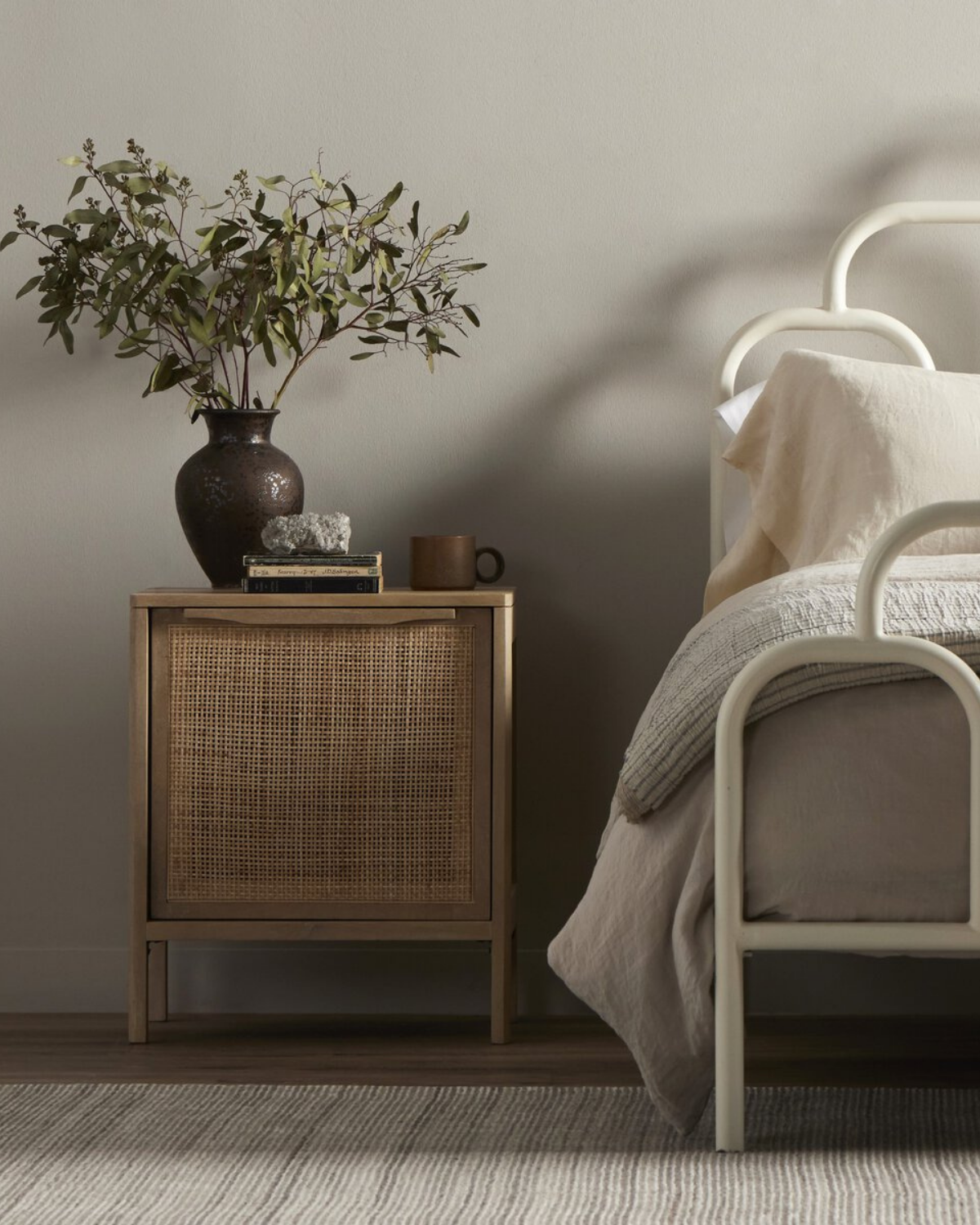 Sydney Left Nightstand