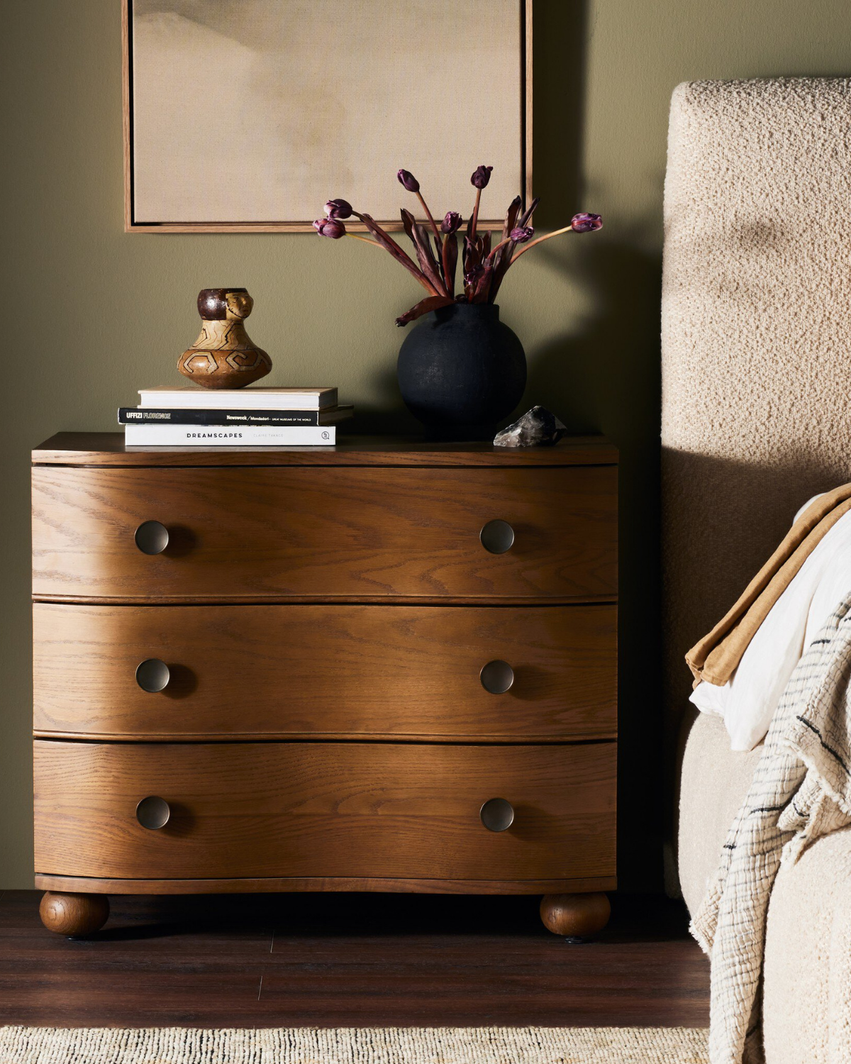 Tiago Nightstand