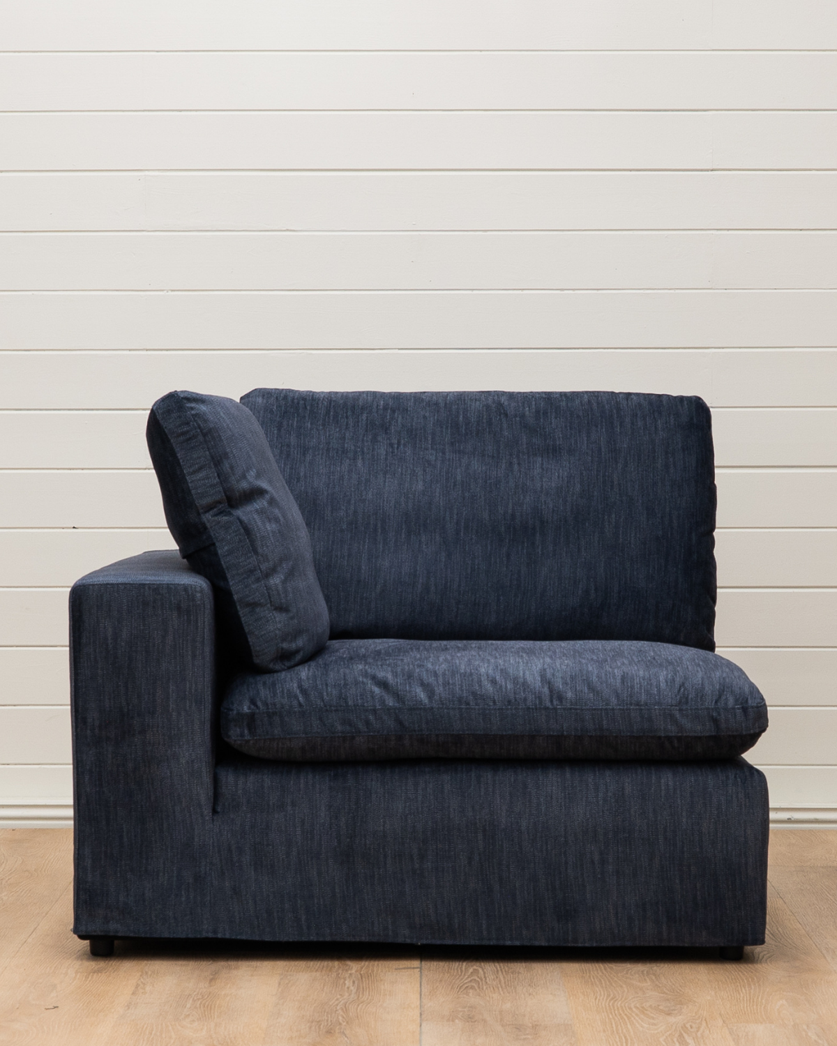 Custom Traven Corner flax