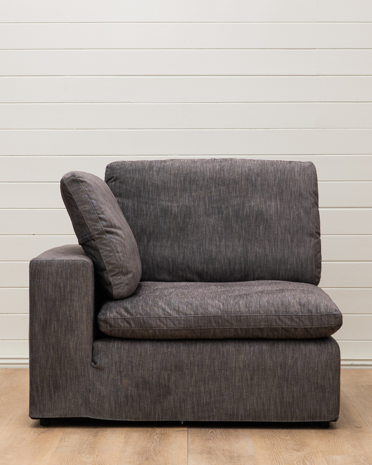 Custom Traven Corner flax